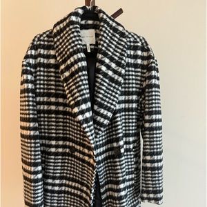 Avec les filles coat size S